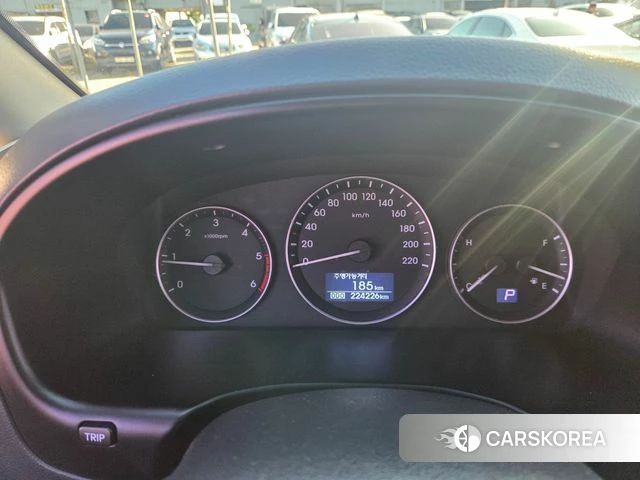 Hyundai The New Grand Starex id 5048615 из Кореи 17