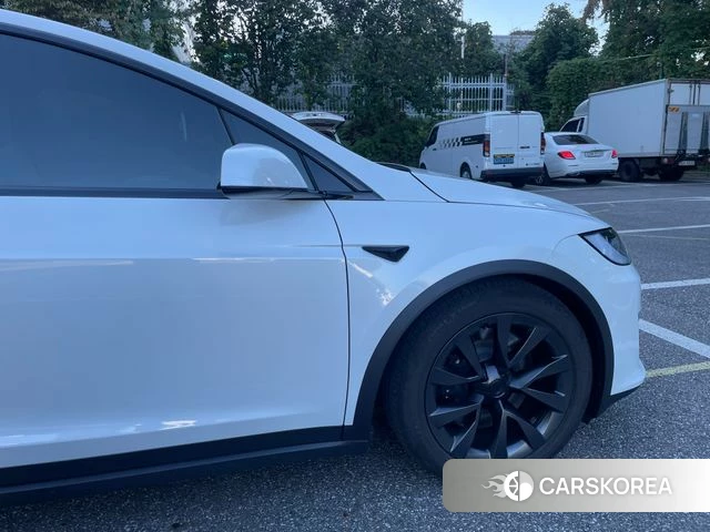 Tesla Model X id 4985740 из Кореи 12