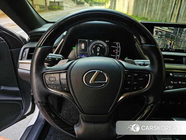 Lexus ES300h 7th generation id 4918604 из Кореи 18