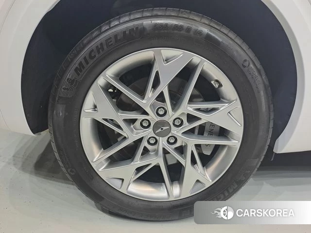 Genesis GV70 id 4996277 из Кореи 18