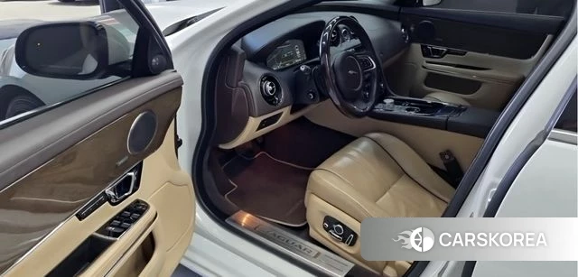 Jaguar All New XJ id 5014034 из Кореи 12