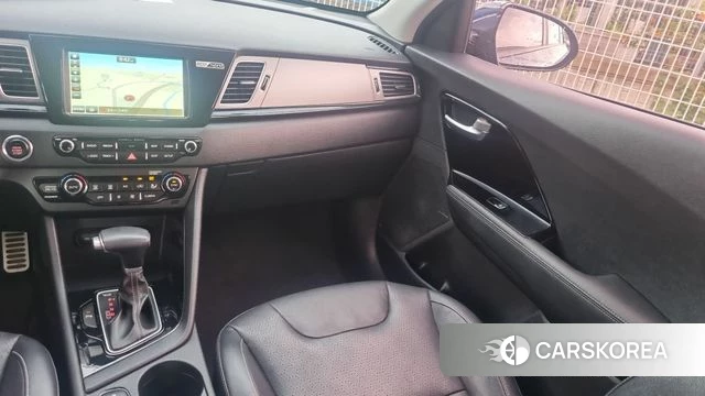 Kia Niro id 4967663 из Кореи 10