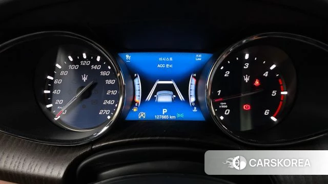 Maserati Quattroporte id 4895685 из Кореи 31