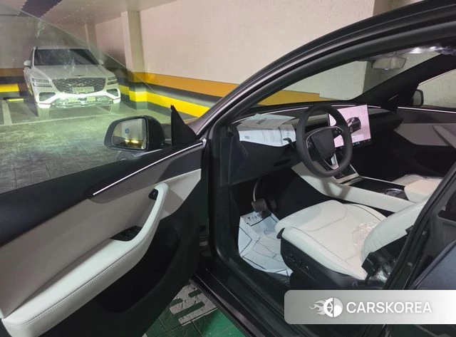 Tesla Model Y id 4940770 из Кореи 16