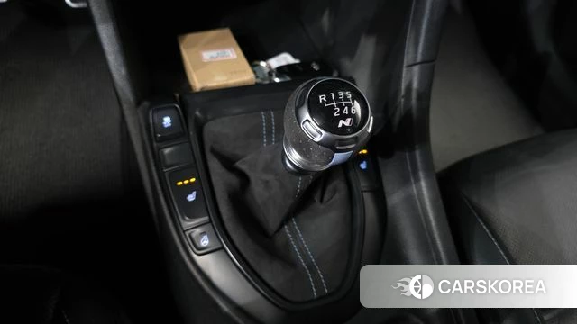 Hyundai Veloster (JS) id 5028625 из Кореи 28