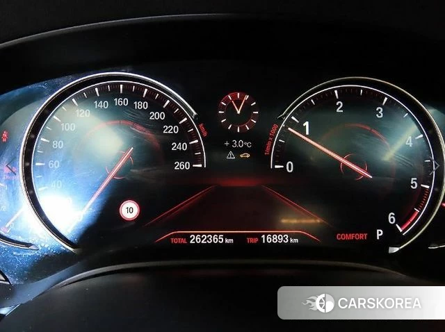 BMW 5 Series (G30) id 4998627 из Кореи 17