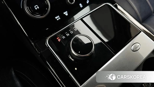 Land Rover Range Rover Velar id 4998695 из Кореи 32