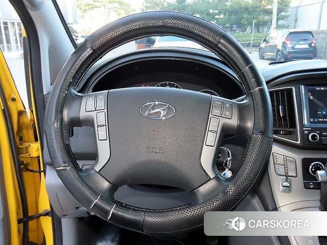 Hyundai The New Grand Starex id 5054697 из Кореи 18
