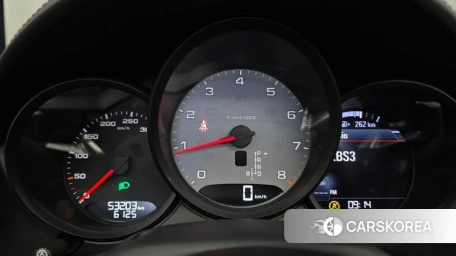 Porsche 718 Boxster id 4977072 из Кореи 28