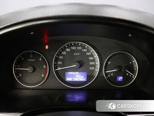 Hyundai The New Grand Starex id 5029546 из Кореи 18