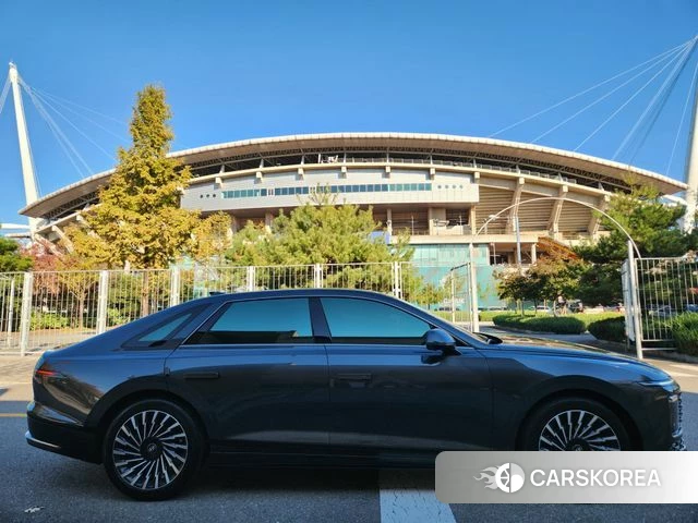 Hyundai Grandeur Hybrid (GN7) id 5021231 из Кореи 18