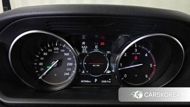 Land Rover Discovery 5 id 4937239 из Кореи 29