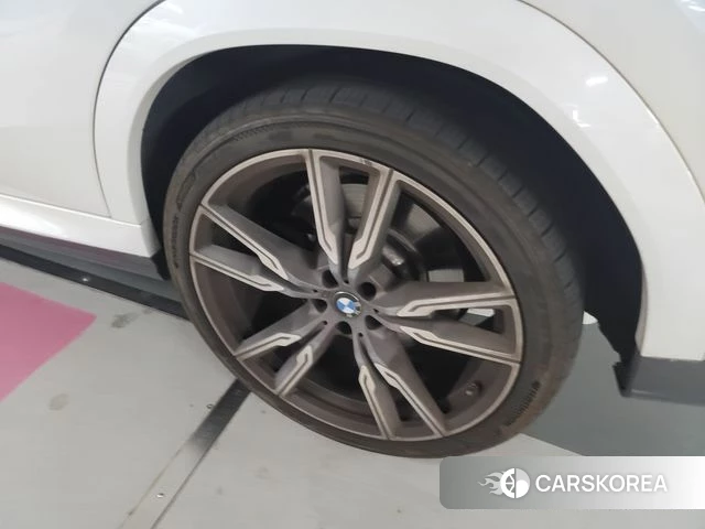 BMW X6 (G06) id 4947224 из Кореи 18