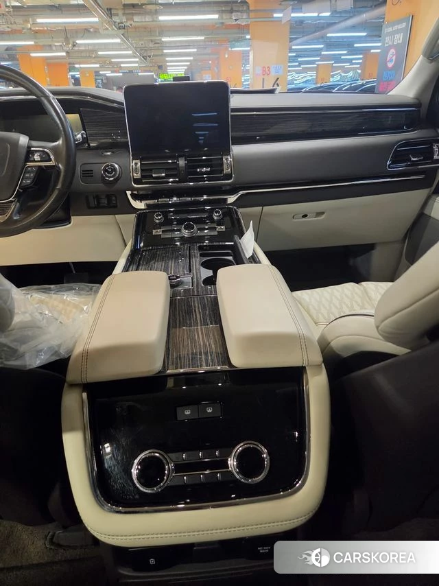 Lincoln Navigator 4th generation id 4987677 из Кореи 18