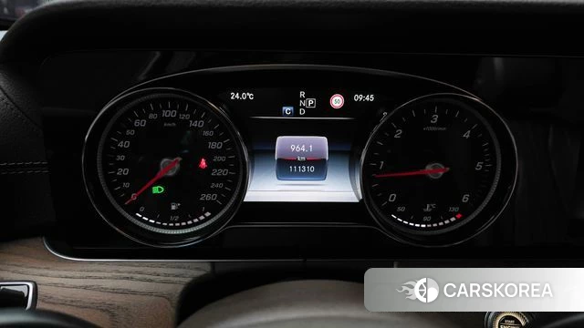 Mercedes-Benz E-Class W213 id 4931136 из Кореи 31