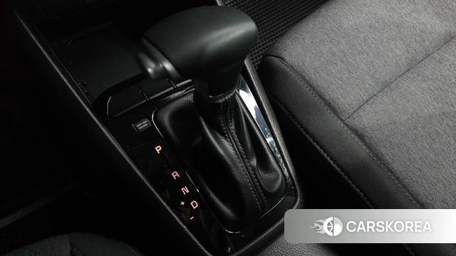 Kia Stonic id 5035105 из Кореи 29