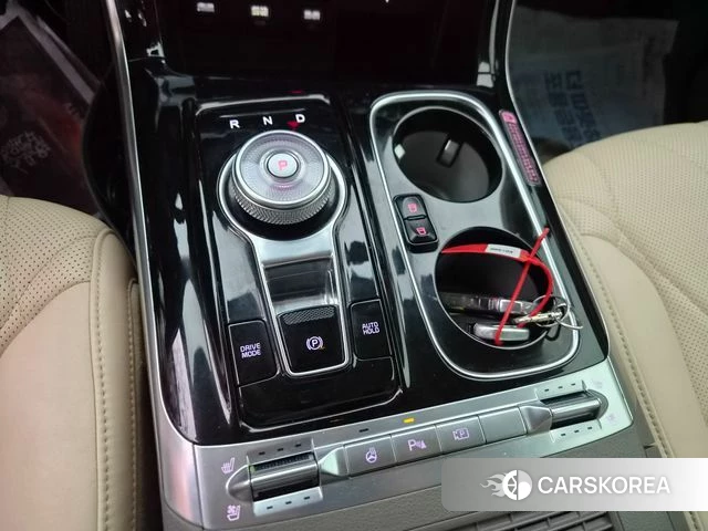 Kia Carnival 4th generation id 5040502 из Кореи 17