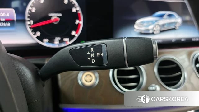 Mercedes-Benz E-Class W213 id 4978257 из Кореи 29