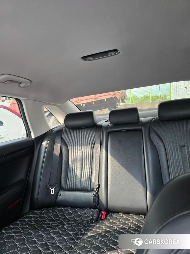 Hyundai Grandeur (GN7) id 4990837 из Кореи 8