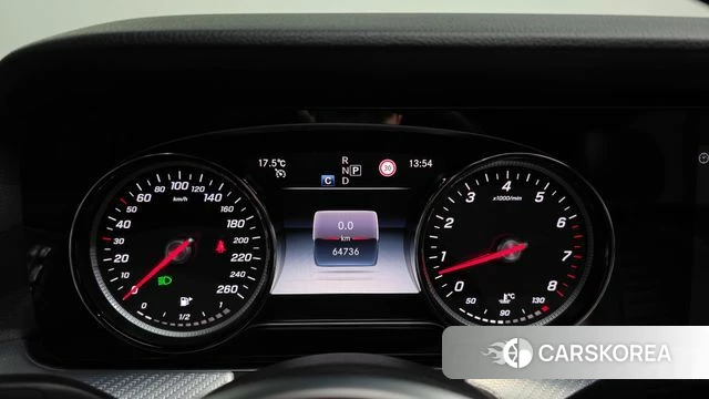 Mercedes-Benz E-Class W213 id 4987841 из Кореи 28