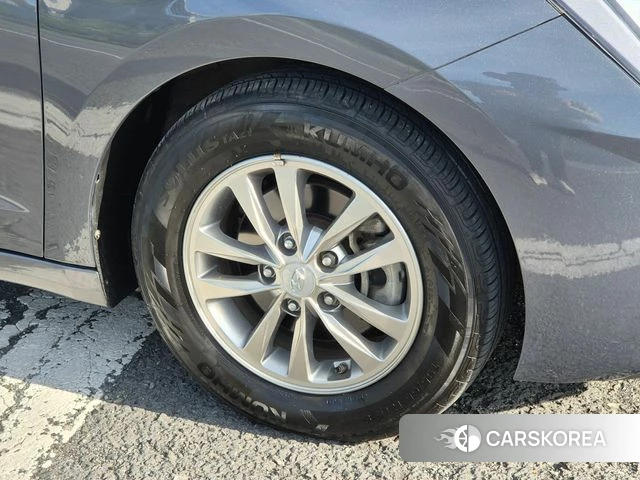 Hyundai The New Avante AD id 4502484 из Кореи 18
