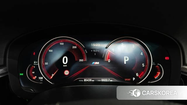 BMW 5 Series (G30) id 5024151 из Кореи 18