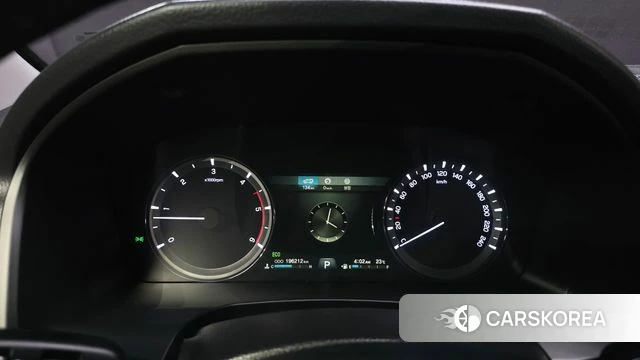 Ssangyong Rexton Sports id 4988238 из Кореи 18