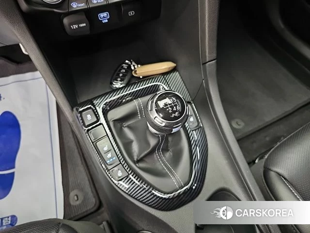 Hyundai Veloster (JS) id 4702935 из Кореи 16