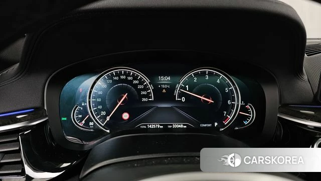 BMW 5 Series (G30) id 5004641 из Кореи 18