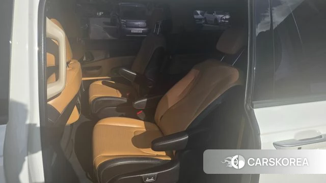 Kia Carnival 4th generation id 4835295 из Кореи 18