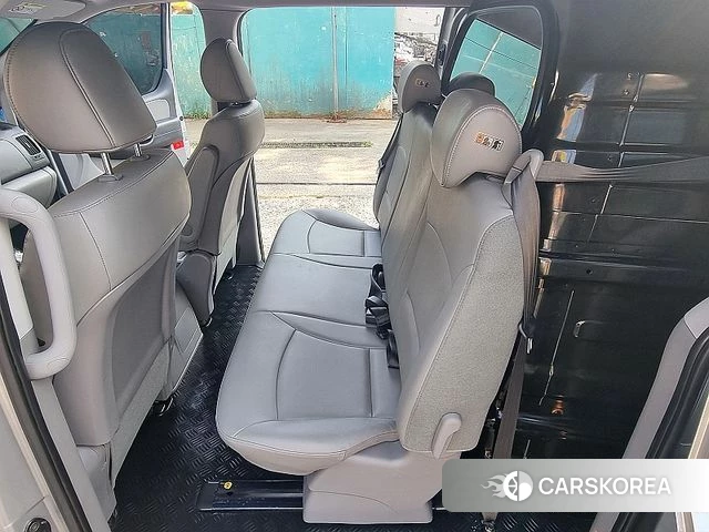 Hyundai The New Grand Starex id 4746274 из Кореи 18