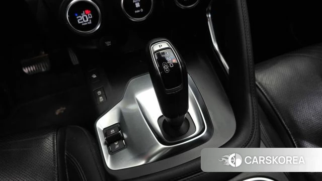 Jaguar E-PACE id 5023716 из Кореи 33