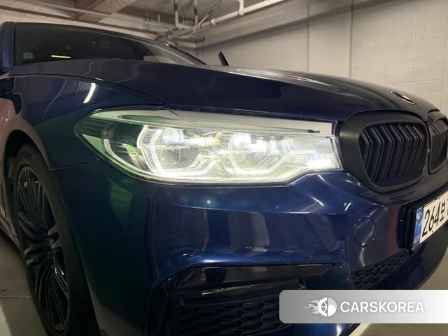 BMW 5 Series (G30) id 5048359 из Кореи 18