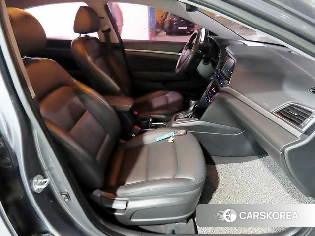 Hyundai Avante AD id 4737613 из Кореи 18