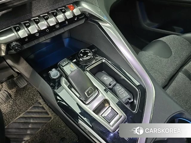 Peugeot 5008 second generation id 5004618 из Кореи 16