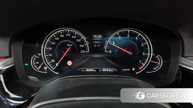 BMW 5 Series (G30) id 4988426 из Кореи 32