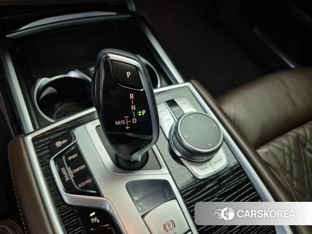 BMW 7 Series (G11) id 5022442 из Кореи 16