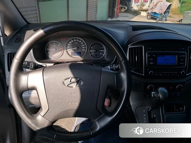 Hyundai The New Grand Starex id 4944130 из Кореи 17