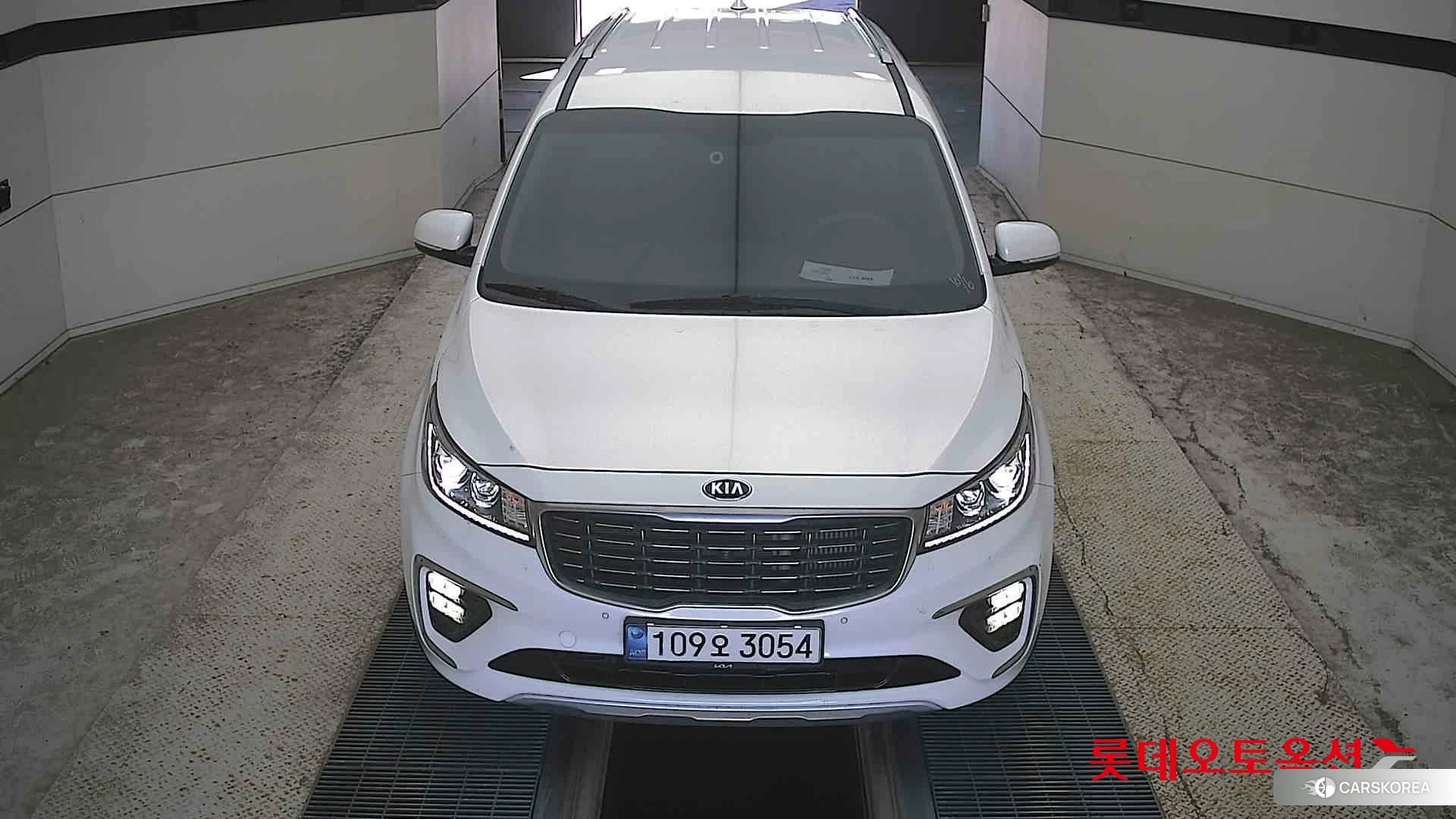 Kia Carnival id 4990106 из Кореи 35