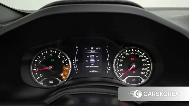 Jeep Renegade id 4993536 из Кореи 36