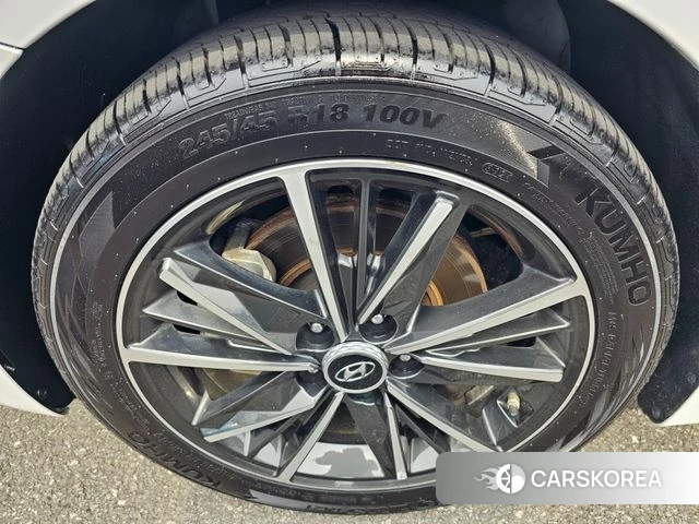 Hyundai The New Grandeur IG id 3839180 из Кореи 17