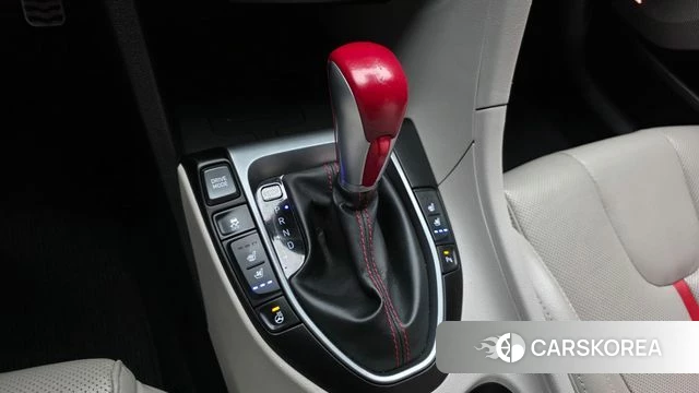 Hyundai Veloster (JS) id 4770716 из Кореи 28