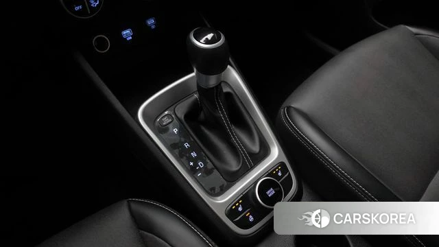 Hyundai Venue id 5041393 из Кореи 28