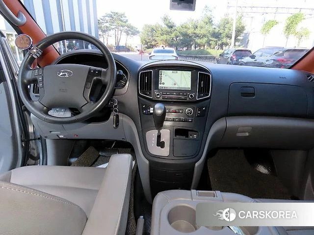 Hyundai The New Grand Starex id 4969631 из Кореи 18