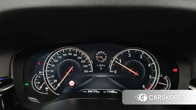 BMW 5 Series (G30) id 4960509 из Кореи 18