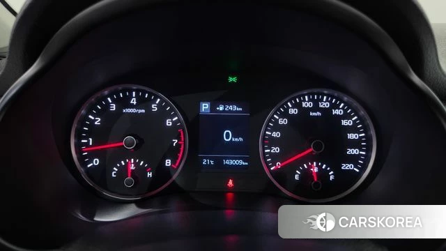 Kia Stonic id 5036039 из Кореи 31