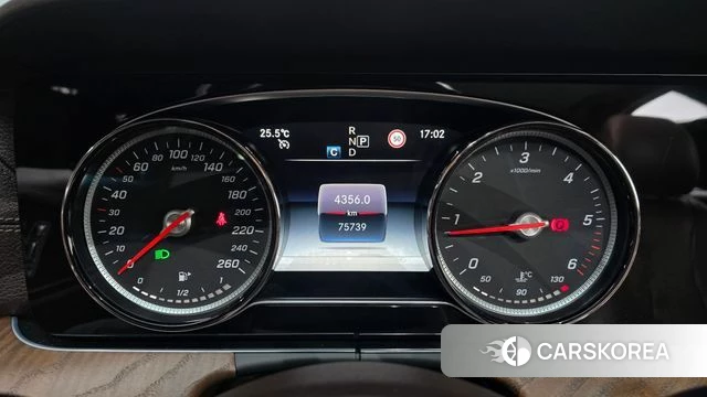 Mercedes-Benz E-Class W213 id 4937347 из Кореи 18