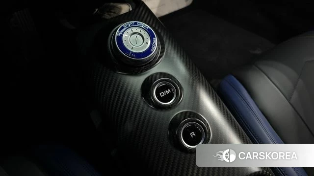 Maserati MC20 id 4942508 из Кореи 31