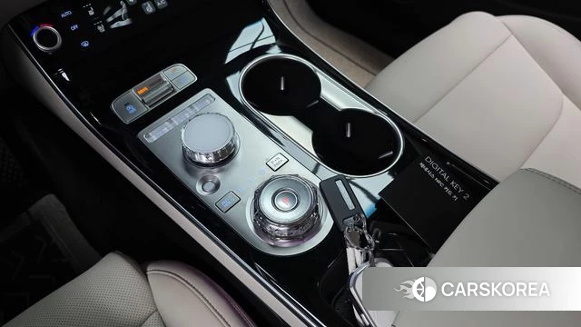 Genesis GV70 id 5001385 из Кореи 30