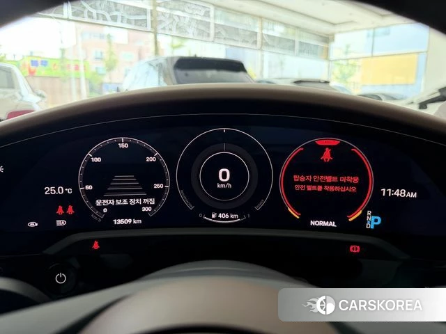 Porsche Taycan id 4518076 из Кореи 18
